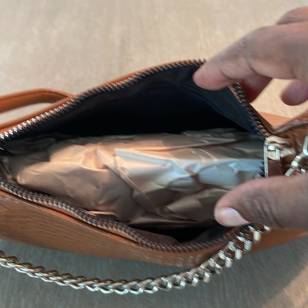 Brown shoulder strap purse with silver chain NWT croc embossed chain bag - Picture 5 of 5